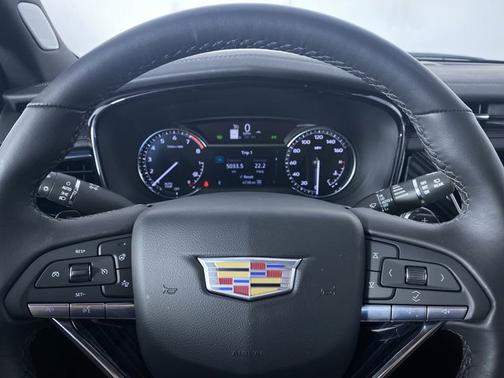 2025 Cadillac XT6 AWD Premium Luxury