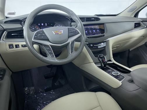 2023 Cadillac XT5 AWD Premium Luxury