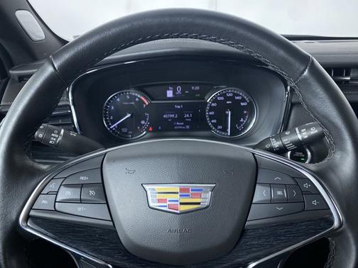 2023 Cadillac XT5 AWD Premium Luxury