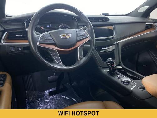 Stellar Black Metallic 2023 Cadillac XT5 FWD Premium Luxury