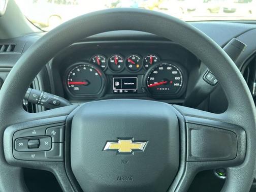 Summit White 2026 Chevrolet Silverado 2500 Work Truck