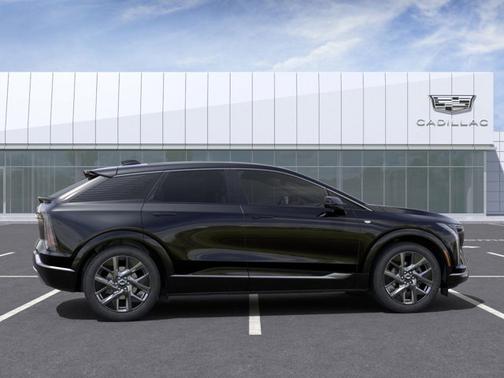 2025 Cadillac OPTIQ Luxury