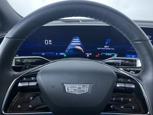 2025 Cadillac LYRIQ Luxury