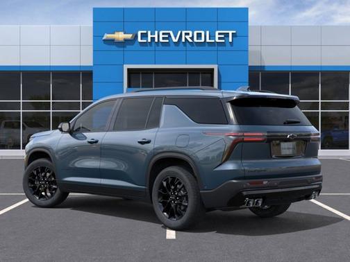 Lakeshore Blue Metallic 2026 Chevrolet Traverse FWD LT