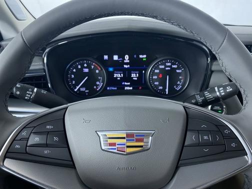 2025 Cadillac XT5 AWD Premium Luxury