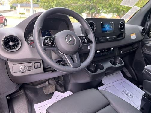 2023 Mercedes-Benz Sprinter 2500 2500 STANDARD ROO