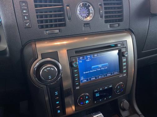 2009 Hummer H2 SUV Luxury