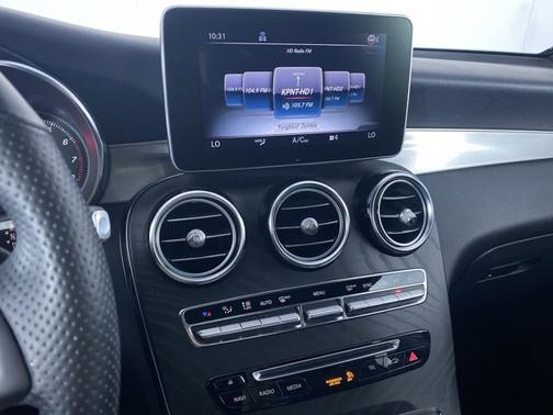 2019 Mercedes-Benz GLC 300 Base