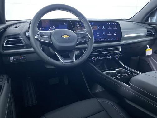 Sterling Gray Metallic 2026 Chevrolet Traverse AWD LT