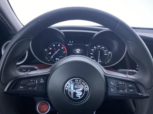 2021 Alfa Romeo Giulia Ti