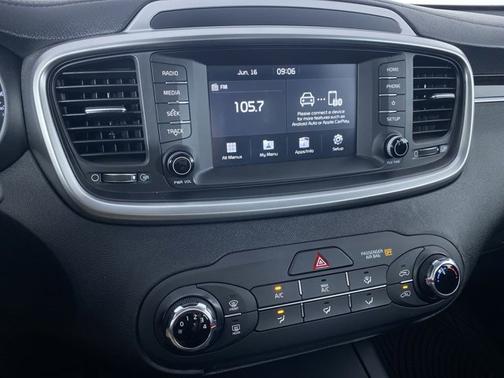 2020 Kia Sorento L