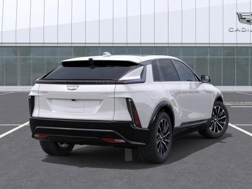 2025 Cadillac LYRIQ Sport