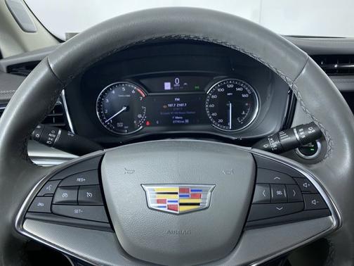 2022 Cadillac XT5 AWD Premium Luxury