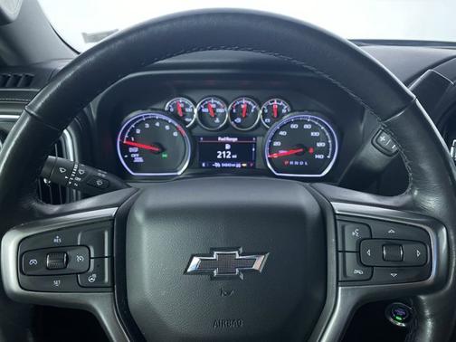 Shadow Gray Metallic 2020 Chevrolet Silverado 1500 RST