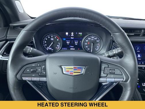 Crystal White Tricoat 2024 Cadillac XT6 FWD Premium Luxury
