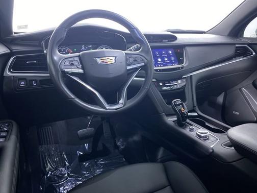 2024 Cadillac XT6 AWD Luxury