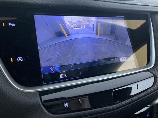 2022 Cadillac XT5 AWD Premium Luxury