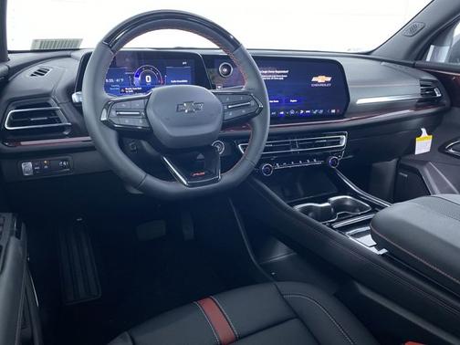 2026 Chevrolet Traverse FWD RS