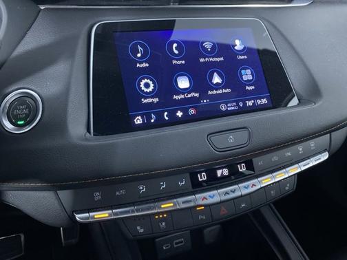 2022 Cadillac XT4 AWD Sport