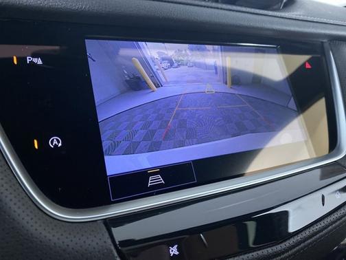 Crystal White Tricoat 2023 Cadillac XT5 AWD Premium Luxury