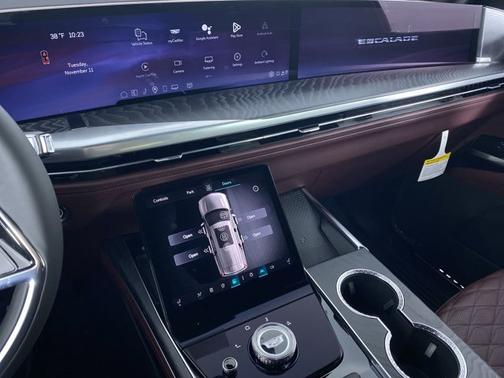 2026 Cadillac Escalade 4WD Luxury