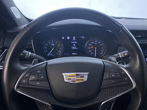 2022 Cadillac XT5 AWD Sport