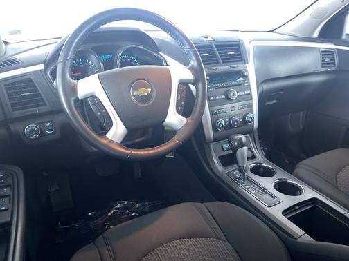 2011 Chevrolet Traverse LT w/1LT