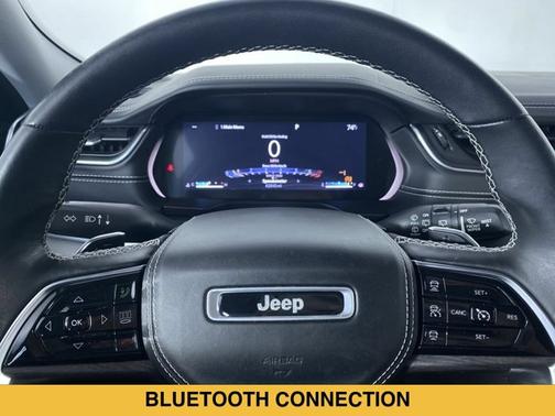 Diamond Black Crystal Pearlcoat 2021 Jeep Grand Cherokee L Overland