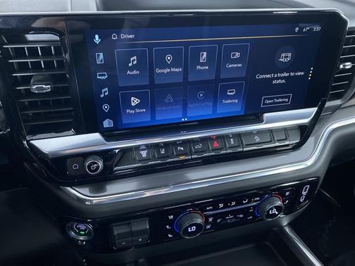 Black 2024 Chevrolet Silverado 2500 High Country