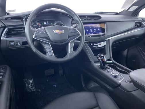 2023 Cadillac XT5 AWD Premium Luxury