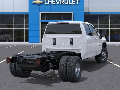 Summit White 2026 Chevrolet Silverado 3500 Work Truck