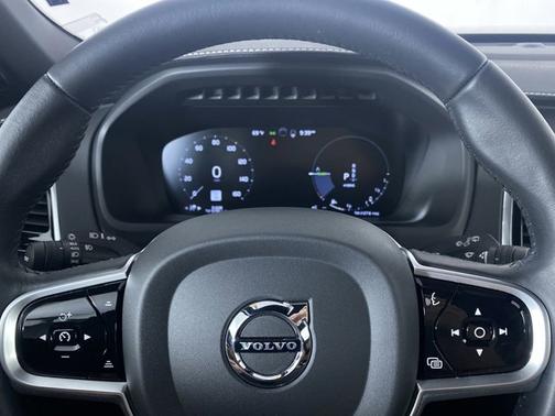 2022 Volvo XC90 Recharge Plug-In Hybrid Inscription