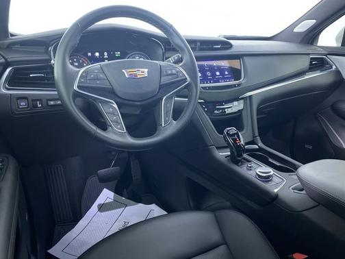 2025 Cadillac XT5 AWD Premium Luxury