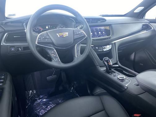 2025 Cadillac XT5 FWD Premium Luxury
