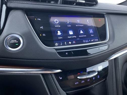 2022 Cadillac XT5 AWD Premium Luxury