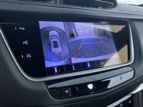 2022 Cadillac XT5 AWD Premium Luxury