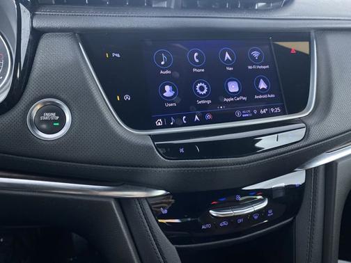 2022 Cadillac XT5 FWD Premium Luxury