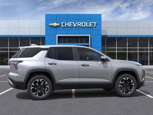 Sterling Gray Metallic 2026 Chevrolet Equinox AWD LT