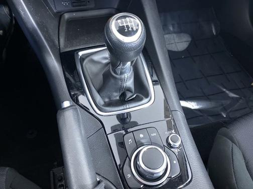 2015 Mazda Mazda3 i Sport