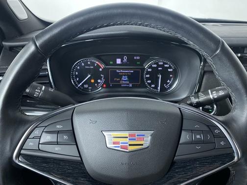 2023 Cadillac XT5 AWD Premium Luxury