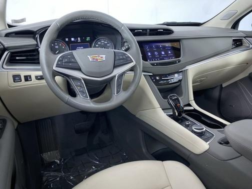 2023 Cadillac XT5 AWD Premium Luxury