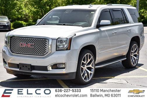 Photo 1 of 4 of 2017 GMC Yukon Denali