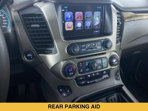 White Frost Tricoat 2017 GMC Yukon XL Denali