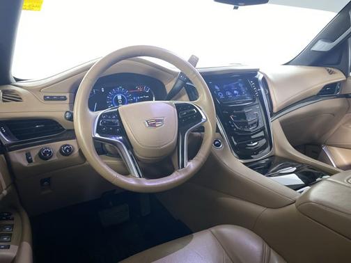 2018 Cadillac Escalade ESV Platinum