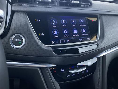 2025 Cadillac XT5 FWD Premium Luxury