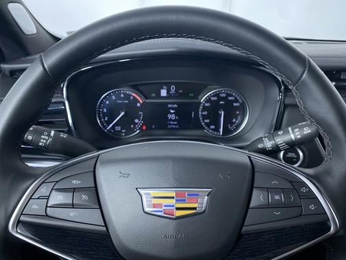 2025 Cadillac XT5 FWD Premium Luxury