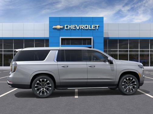 Sterling Gray Metallic 2026 Chevrolet Suburban High Country