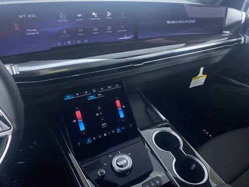 2026 Cadillac Escalade ESV 4WD Luxury