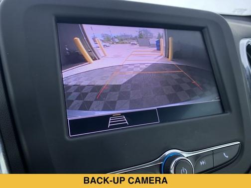 Sterling Gray Metallic 2024 Chevrolet Equinox 1LT