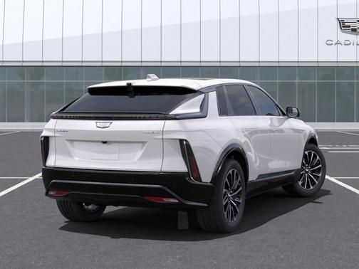 2025 Cadillac LYRIQ Sport